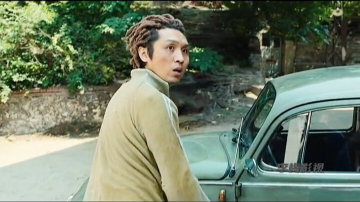 小伙竟有特异功能，能与狗子和物体对话