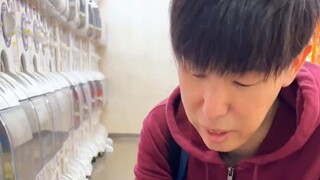 😂What are the three things Japanese people only do in Akihabara, Tokyo? !
