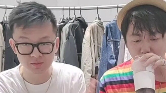 Pembawa acara "Street Dance Tea Party" Qi Wang Chengzi dan raja balap Hu Zishu Xuan Ke mengomentari 