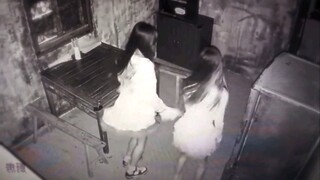 没开玩笑，两个魅魔