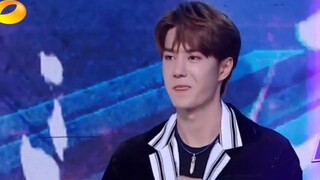 【Bo Jun Yi Xiao】101 Archaeology, Teacher Wang is flirting online