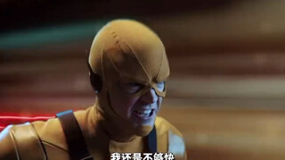 The yellow battle suit looks kinda weird... Hahahahahahaha