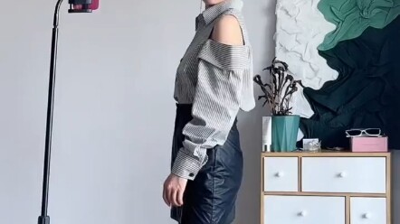 《优雅的毫不费力》衬衫测评 都是纯绿色無广