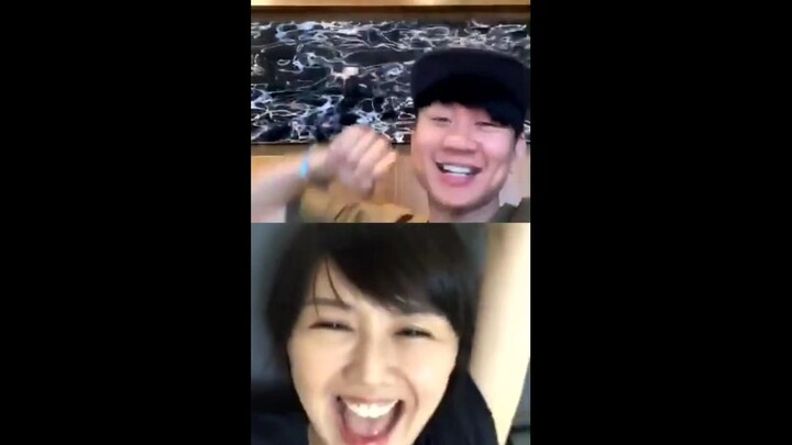 JJ Lin and Stefanie Sun Go Live on IG Together~~
