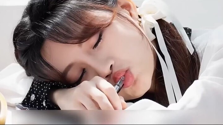 ย้อนเวลาวนลูป! หนุ่มหล่อข้ามเวลาจากอนาคต มาเปลี่ยนชะตากรรมของสาวรักแรก ร่วมมือกั