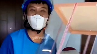 An unexpected funny moment, today’s unhappiness ends here!