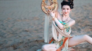 Bay và nhảy múa! Hongyin giáng thế, điệu nhảy "Một cái liếc nhìn đã khiến tôi mất cả nghìn năm, và t