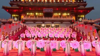 中亚网友评论：峰会文艺表演 迎接仪式。中亚网友：G7，伤心欲绝吧！