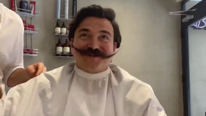 New hairstyle, guys!