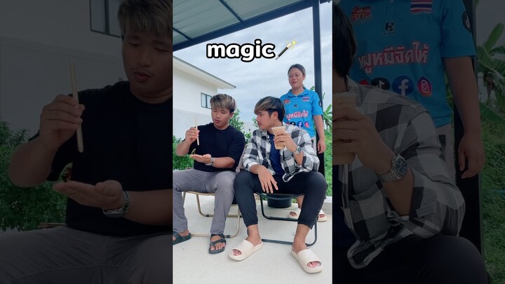 Magic🪄 #คนไทยเป็นคนตลก #มายากล #คลิปตลก #ฝากติดตาม #มิสเตอร์แมน #เอ็นจอยคับผม #viral #funny