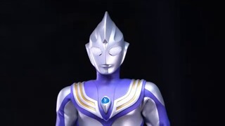 Mô hình Ultraman vô địch có thể được tạo ra một cách tinh xảo đến vậy. Tiga trên không Alphama Tiga 