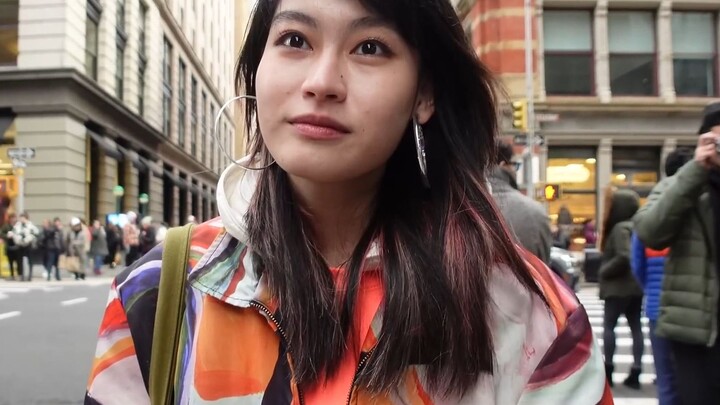 [KONG Tionghoa-Inggris] Apa yang dipakai para pencinta tren di New York? dibuat oleh Johnny Agnello-