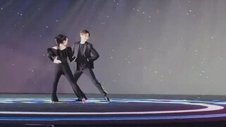 【Waltz dalam Setelan】Tarian Ganda