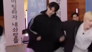 Hesitating and fidgeting while dancing girl group choreography? Not me! This little mouse is going t