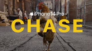Quảng cáo mới nhất của iPhone 14 Pro: Đuổi theo những chú gà
