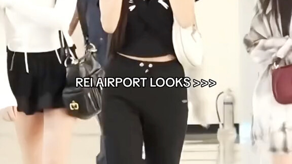 Rei's airport outfit