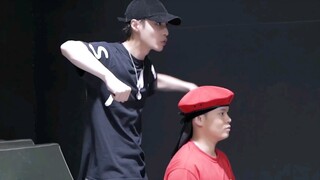 【张艺兴 | 工作室】张队长popping练习花絮来袭