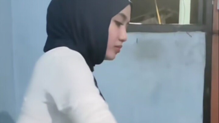 EP4 - lagi libur di malam minggu