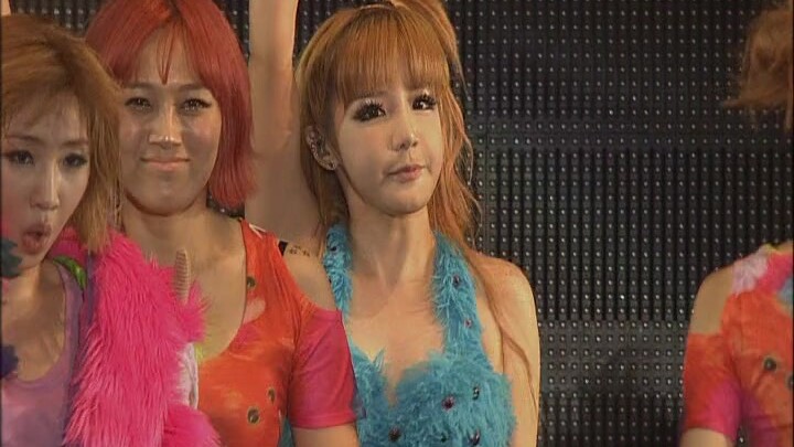 ทัวร์รอบโลก - ไปให้พ้น (เวอร์ชันบอม)