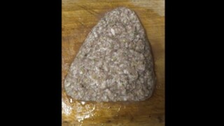 Halo semuanya, saya adalah daging cincang yang baru saja dipotong!