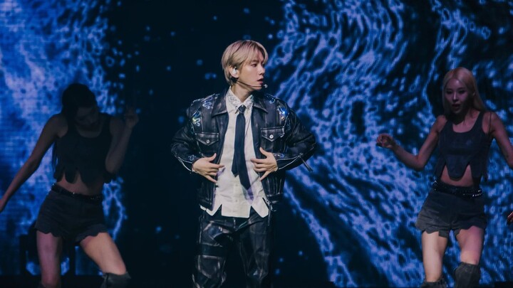 Slow dancing better showcases one's dance skills than fast dancing.