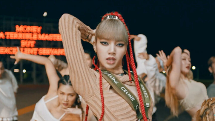 Video tarian untuk lagu pendamping album solo LISA, “MONEY”, telah dirilis!