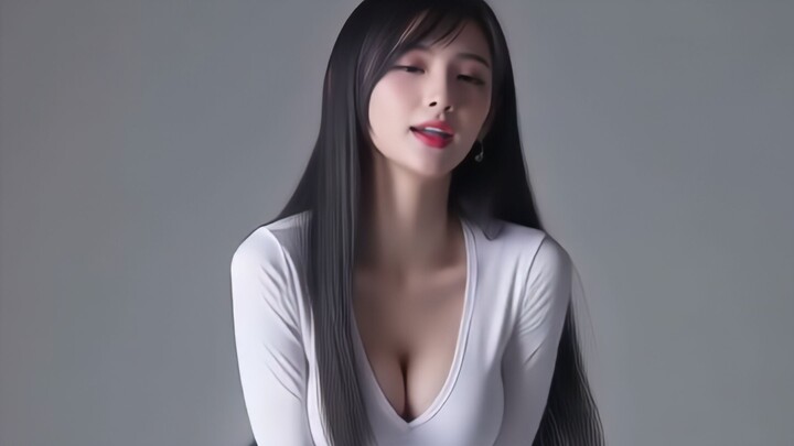 تيفا × AOA × شعر قصير × ملابس مخصصة من المعجبين × فراغ