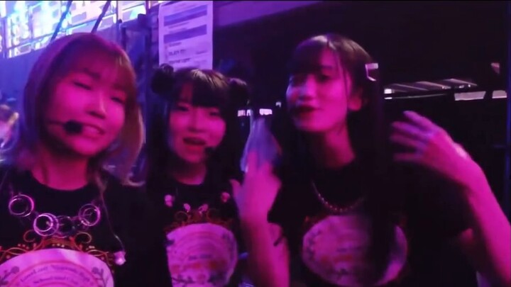 Meng P berbicara dengan percaya diri, Cai Bao dan Xiu Xiu terkejut