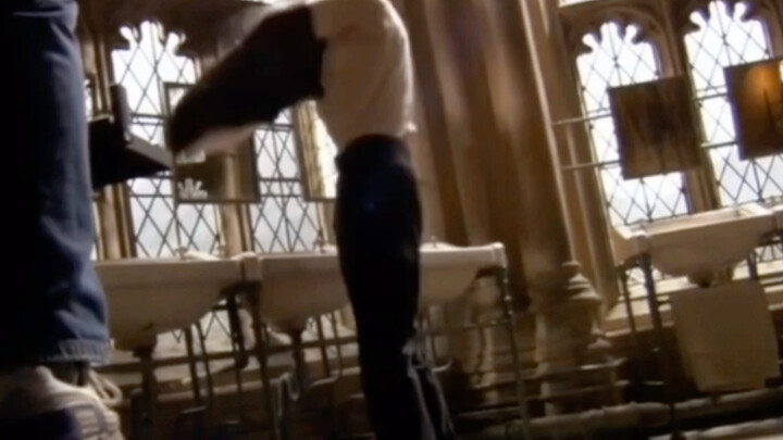 Watching this scene now is absolutely bursting with sexual tension!
