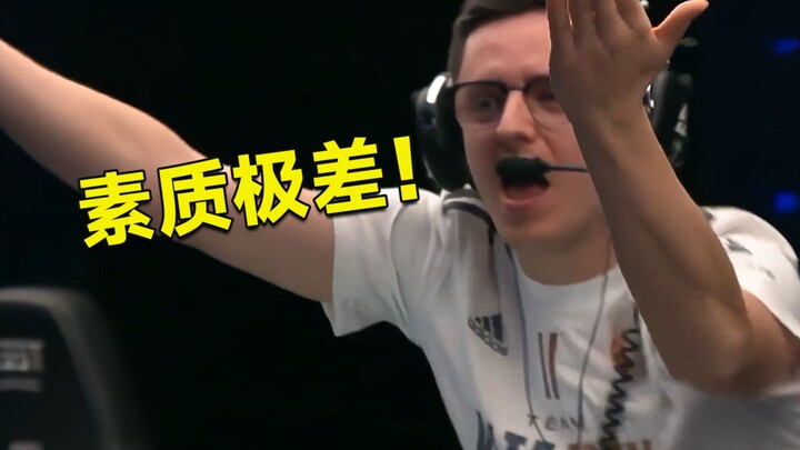 Người chơi tệ nhất trong lịch sử game! Bị ban nick trực tiếp 1.000 năm bởi nhà phát hành!