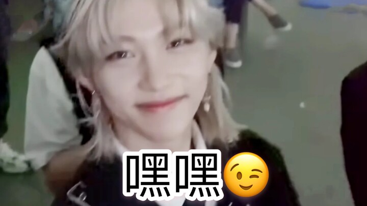 Lý Felix Long Phức một mình chinh phục được nội bộ NCT