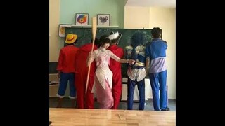 小舞太调皮了！竟然打大家的屁股！#斗罗大陆 #小舞 #唐三