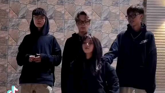 khi team sinh tố xin in4 nabee và giàn phụ đạo rất chi là cute UWU