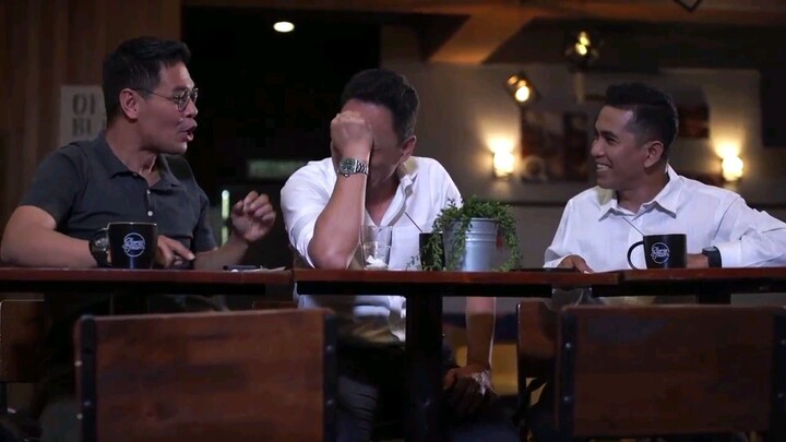 Zamarul : 🚴‍♂️💪💰😎👔🚗5