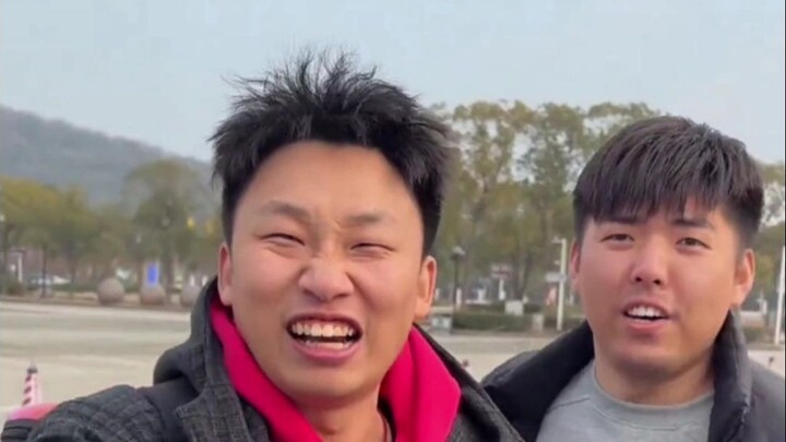 เช็กอินวัดหลิงซานอู๋ซี บรรยากาศปีใหม่ช่างคึกคักสุดๆ ขอให้ทุกคนโชคดีรับปีม้า!