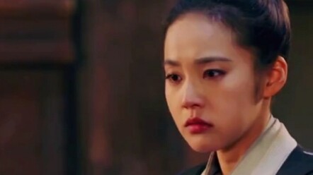 Centuries later, archaeologists discovered a pile of fine salt and an IV tube, lost in thought.