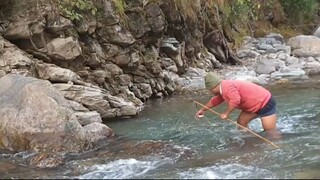 net fishing in Nepal | himalayan trout fishing technique |