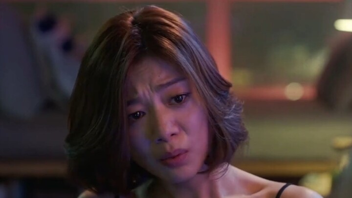 Một triệu phú nổi tiếng trên mạng muốn qua đêm với một anh chàng đứng đầu bảng xếp hạng, nhưng bất n