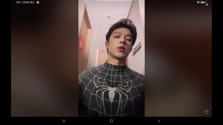 هان وي 2.4 عرض موهبة الرجل العنكبوت 2