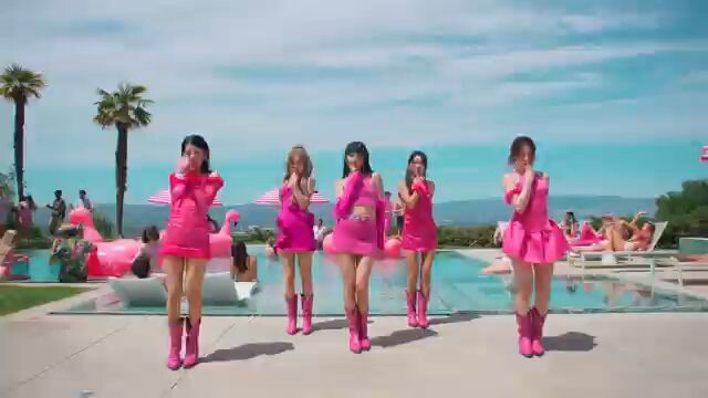 Follow me please thank u queen card by (G) i-dle