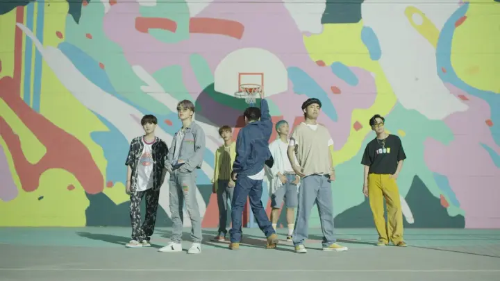 BTS (방탄소년단) 'Dynamite' Official MV (Choreography ver.)