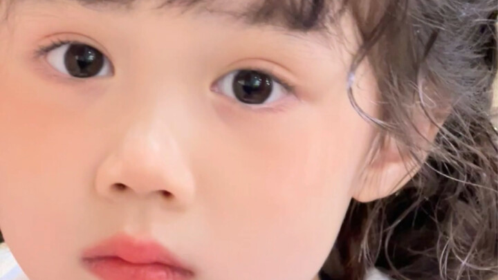 “Khi những đứa trẻ của loài người tưởng mình đã uống trà sữa của người khác”