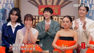 Ketika 1 Lagu Dinyanyikan dalam Beberapa Bahasa, Keren Banget!