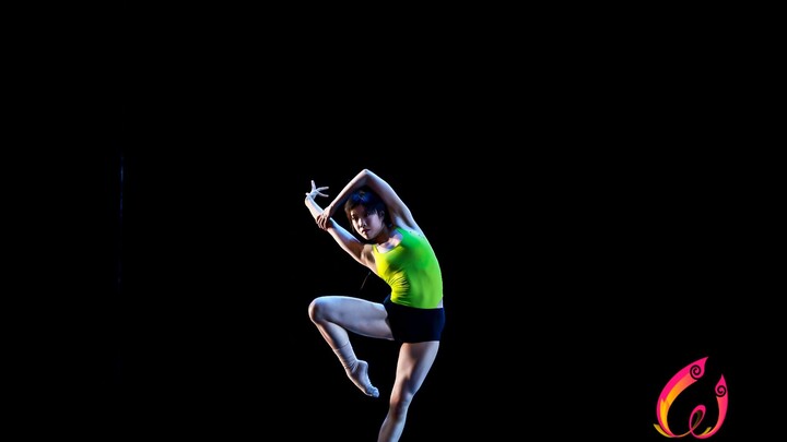 Piala Taoli ke-13 "Kombinasi Teknik Tari Modern" Penampil: Wu Yutong (Akademi Tari Beijing)