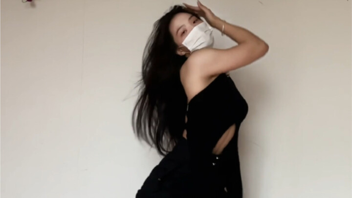 Aktris utama drama Korea tampil gemilang🎵 #tariancrycry #koreografiXiaojing #ootdjurnal gaya saya #d