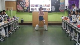 more jump more，高三元旦版     “未来也好，世界也好，对充满未知的前路感到无力也好，这样的事都要努力跨越！！！”