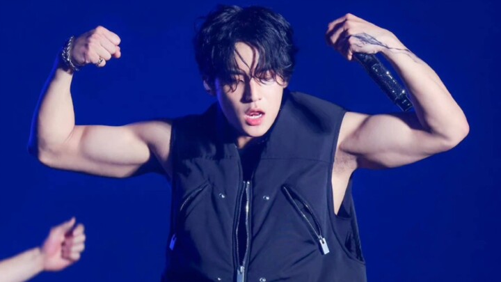 【คิมมินกยู】ความรู้สึกเซ็กซี่แรงเกินไป ไม่อยากพูดอะไรแล้ว ไปต่อเองเลย