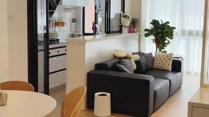 One-Take Tour | 2 Months In: Small 70.84㎡ Black, White & Wood-Style Apartment with 63㎡ Usable Area
