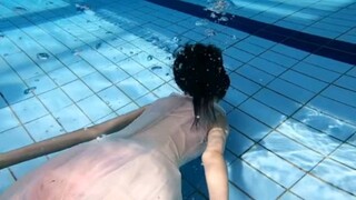 หน้าร้อนนี้ไปว่ายน้ำกันเถอะ