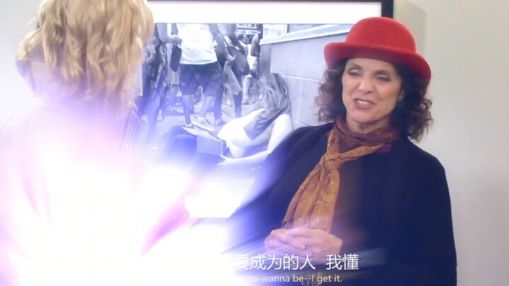 卡洛琳的天赋就是不怕输！《破产姐妹》